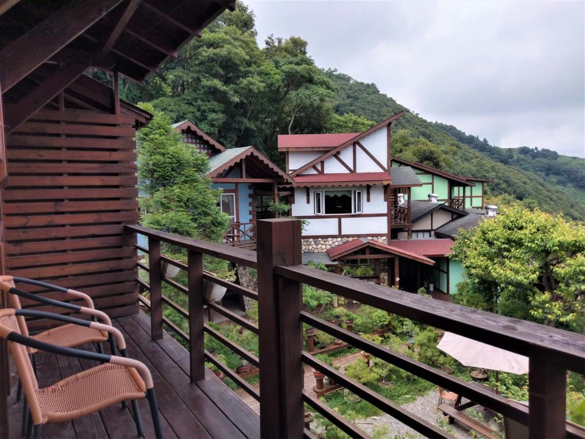 Ferienwohnung Shiyai Taoyuan Renai Exterior foto